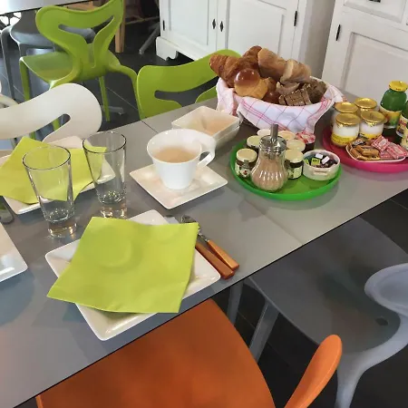 Couette Et Cafe De Alojamento de Acomodação e Pequeno-almoço *